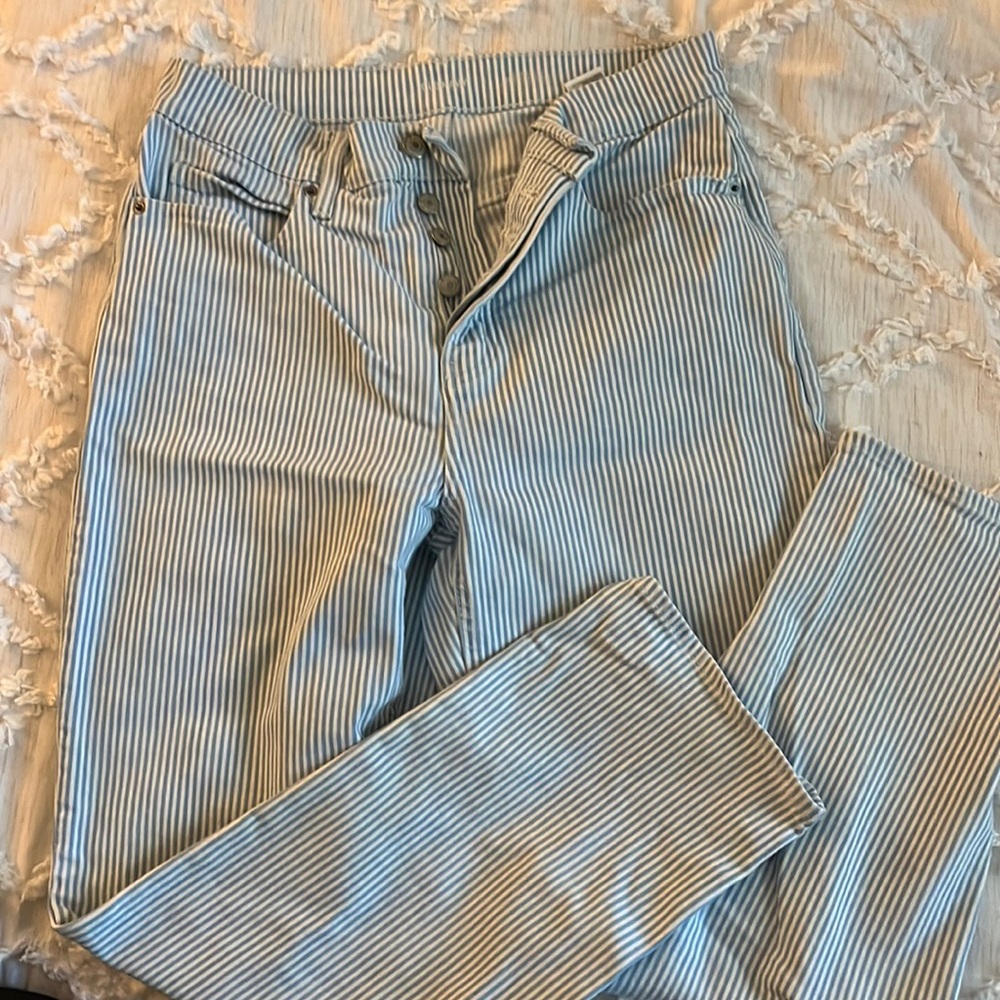 Striped Jeans perfect for summer!